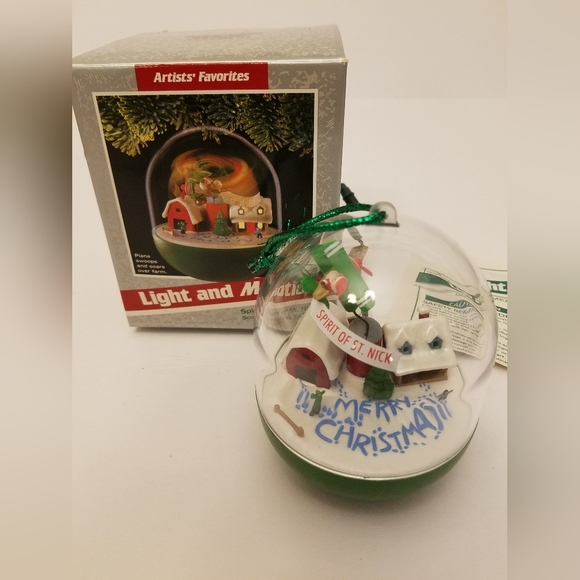1989 Hallmark Magic Ornament Light Motion Spirit of St Nick Plane Swoops Soars - Picture 3 of 16